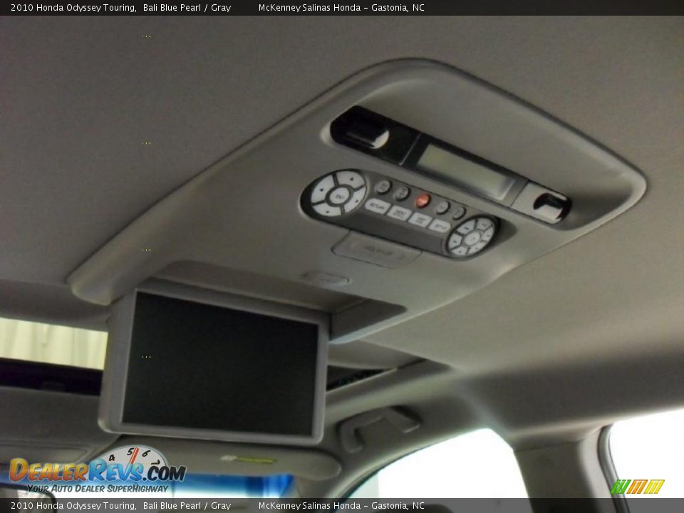 2010 Honda Odyssey Touring Bali Blue Pearl / Gray Photo #20