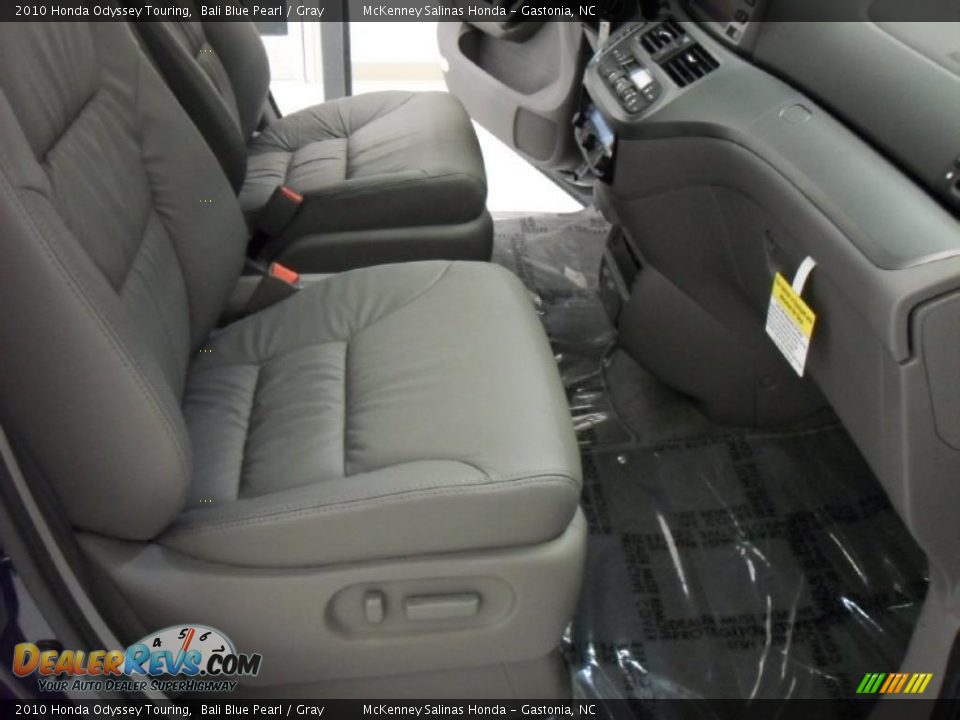 2010 Honda Odyssey Touring Bali Blue Pearl / Gray Photo #24