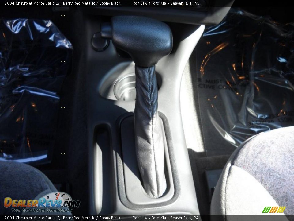 2004 Chevrolet Monte Carlo LS Berry Red Metallic / Ebony Black Photo #23