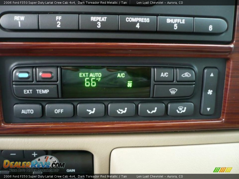 2006 Ford F350 Super Duty Lariat Crew Cab 4x4 Dark Toreador Red Metallic / Tan Photo #30