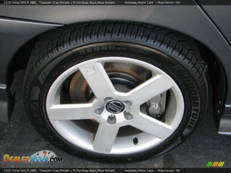2005 Volvo S60 R AWD Titanium Gray Metallic / R Nordkap Black/Blue Metallic Photo #4