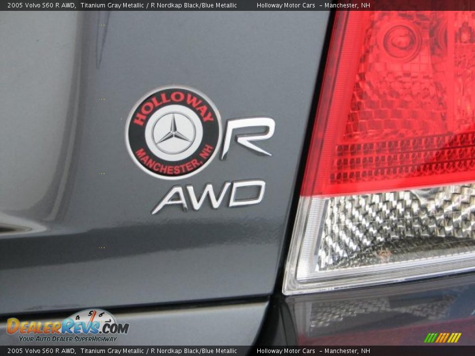 2005 Volvo S60 R AWD Titanium Gray Metallic / R Nordkap Black/Blue Metallic Photo #5