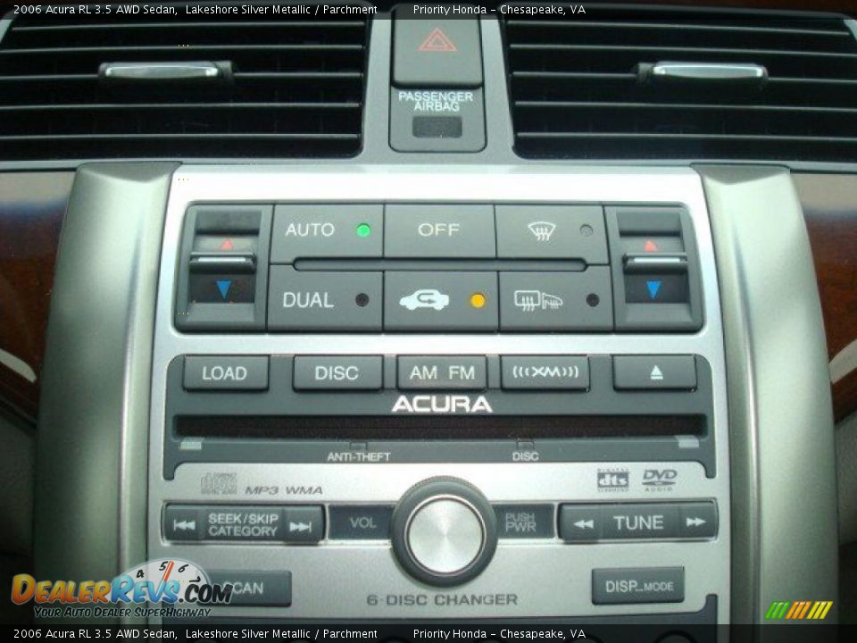 2006 Acura RL 3.5 AWD Sedan Lakeshore Silver Metallic / Parchment Photo #16