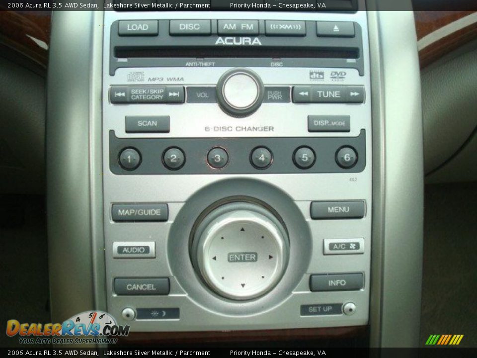 2006 Acura RL 3.5 AWD Sedan Lakeshore Silver Metallic / Parchment Photo #17
