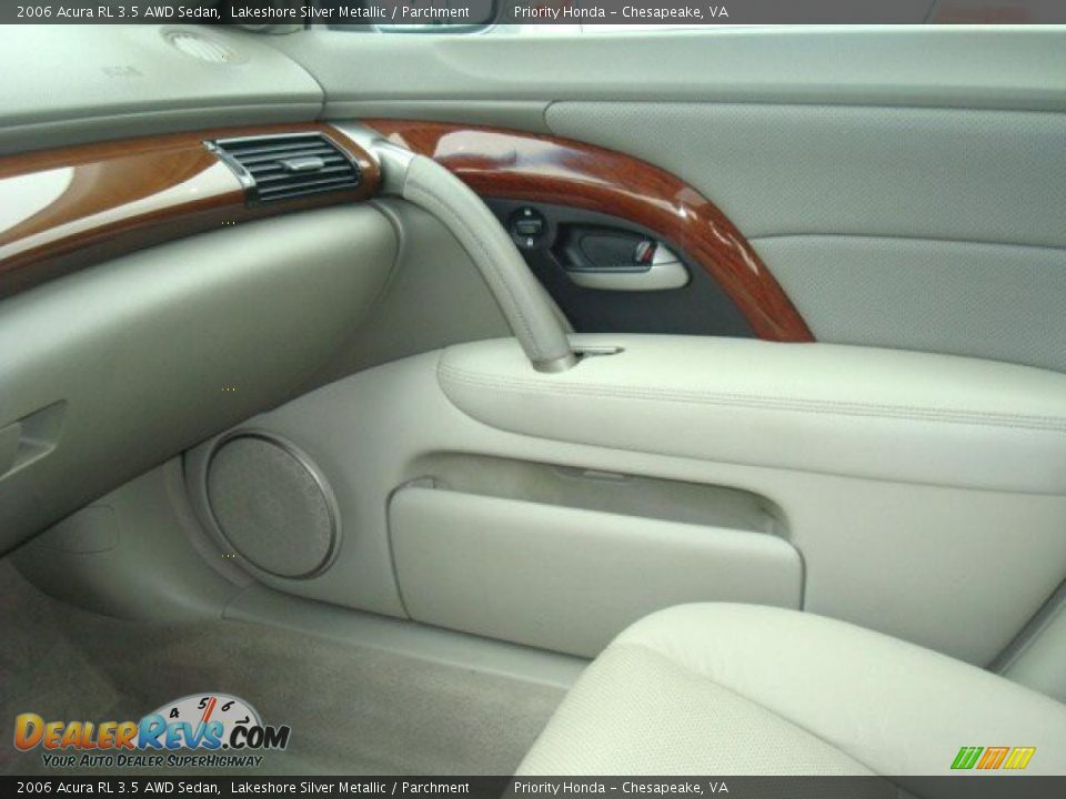 2006 Acura RL 3.5 AWD Sedan Lakeshore Silver Metallic / Parchment Photo #20