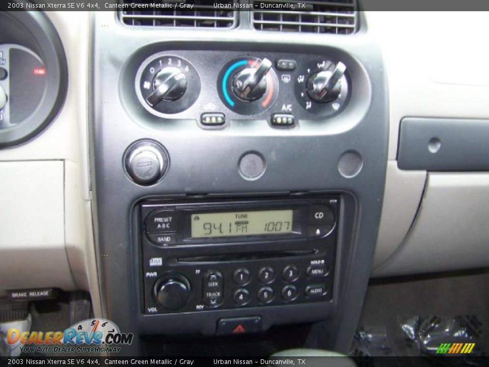 2003 Nissan Xterra SE V6 4x4 Canteen Green Metallic / Gray Photo #11