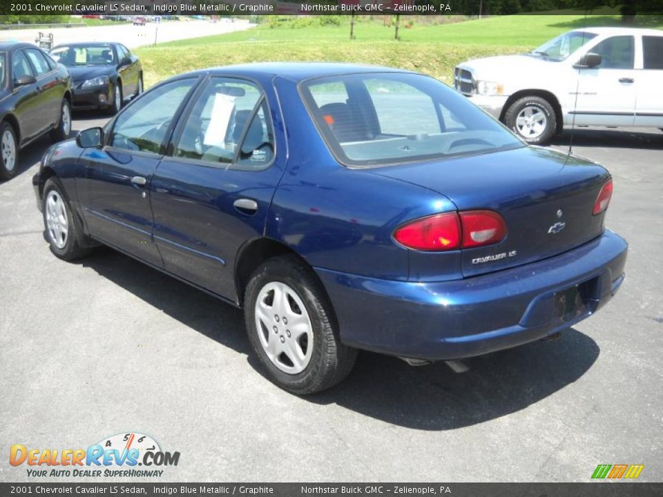 2001 Chevrolet Cavalier LS Sedan Indigo Blue Metallic / Graphite Photo #7