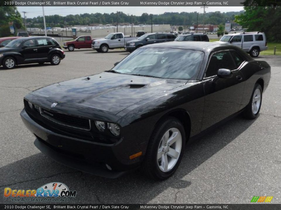 2010 Dodge Challenger SE Brilliant Black Crystal Pearl / Dark Slate Gray Photo #1