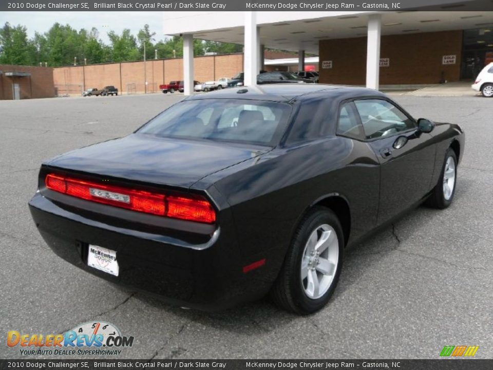 2010 Dodge Challenger SE Brilliant Black Crystal Pearl / Dark Slate Gray Photo #4