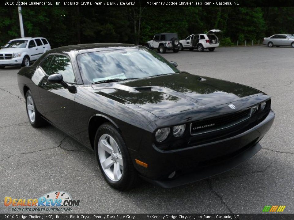 2010 Dodge Challenger SE Brilliant Black Crystal Pearl / Dark Slate Gray Photo #5