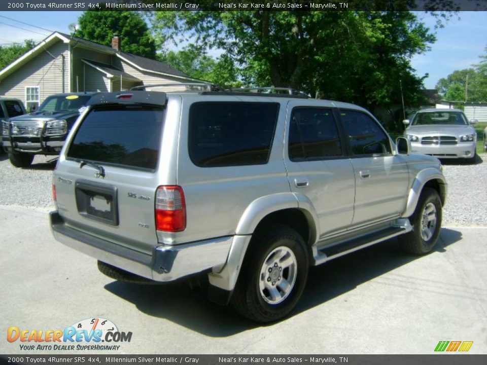 2000 Toyota 4Runner SR5 4x4 Millennium Silver Metallic / Gray Photo #6