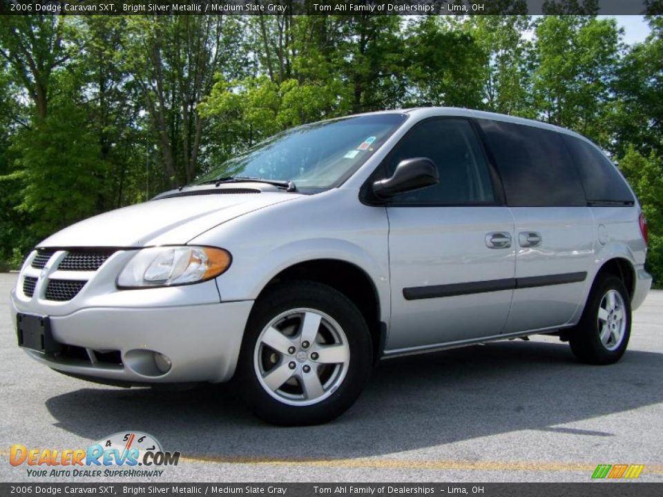 2006 Dodge Caravan SXT Bright Silver Metallic / Medium Slate Gray Photo #4