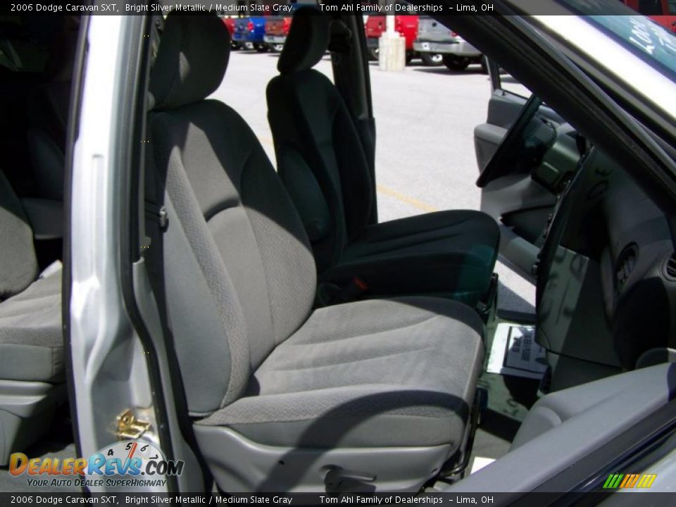 2006 Dodge Caravan SXT Bright Silver Metallic / Medium Slate Gray Photo #12