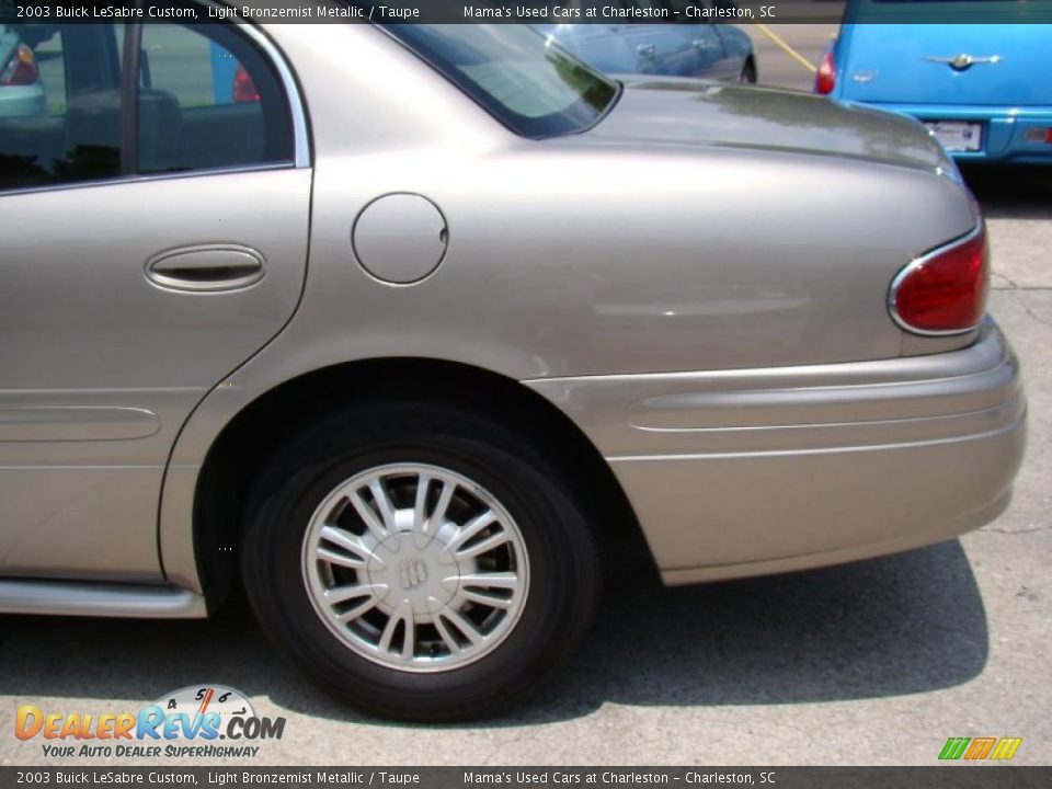 2003 Buick LeSabre Custom Light Bronzemist Metallic / Taupe Photo #32