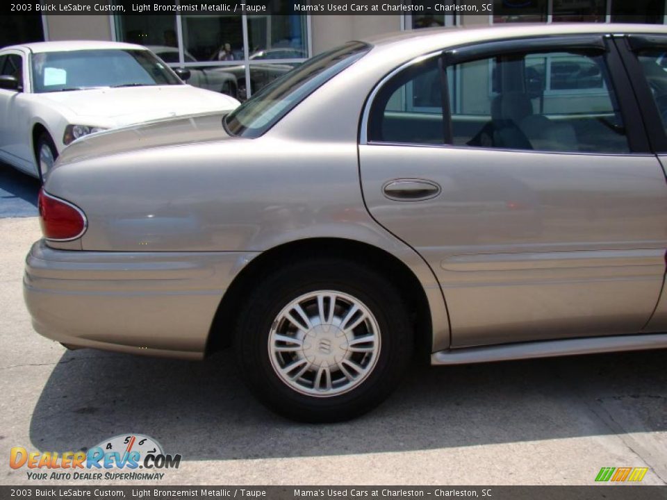 2003 Buick LeSabre Custom Light Bronzemist Metallic / Taupe Photo #33