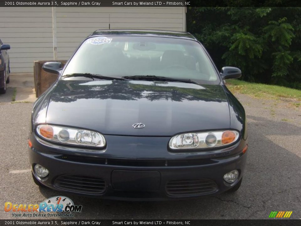 2001 Oldsmobile Aurora 3.5 Sapphire / Dark Gray Photo #2