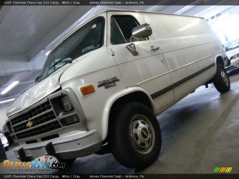 1995 Chevrolet Chevy Van G30 Cargo White / Gray Photo #1