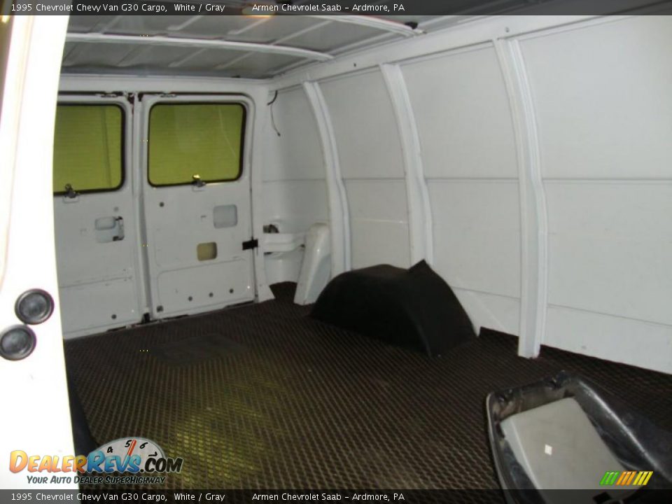 1995 Chevrolet Chevy Van G30 Cargo White / Gray Photo #36