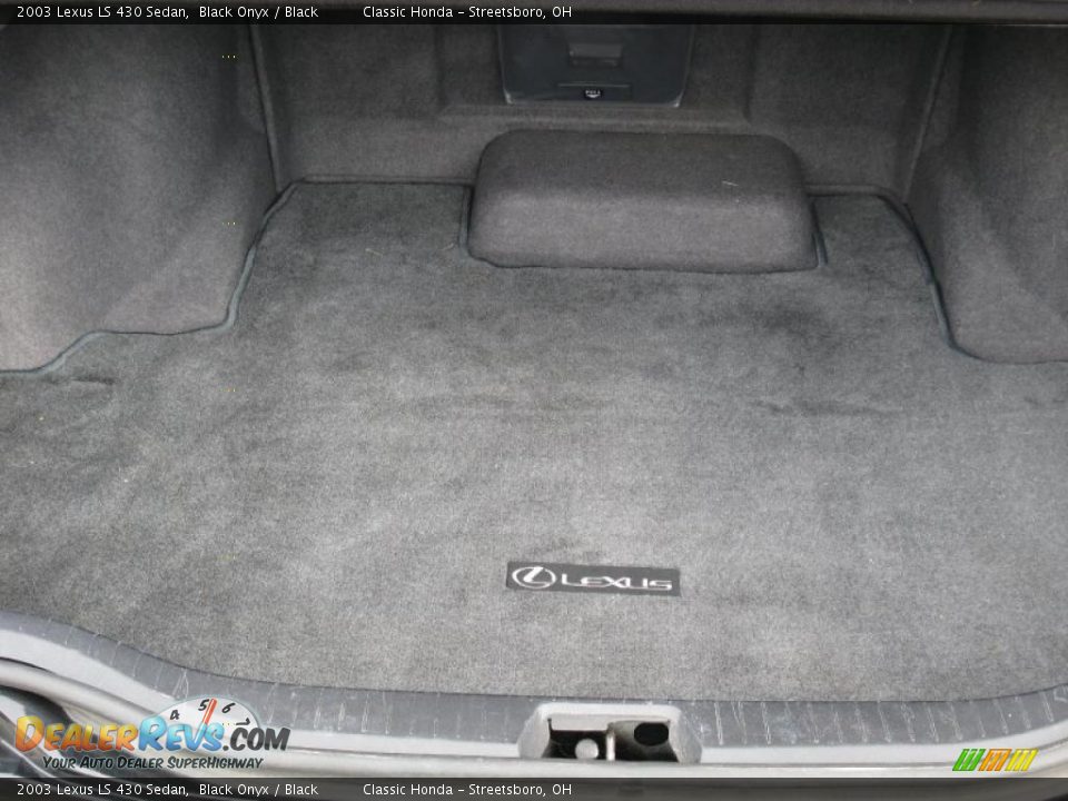 2003 Lexus LS 430 Sedan Black Onyx / Black Photo #9