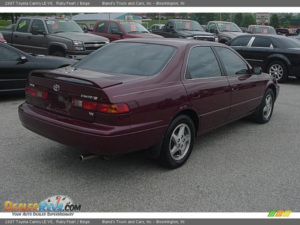 1997 Toyota Camry LE V6 Ruby Pearl / Beige Photo #3