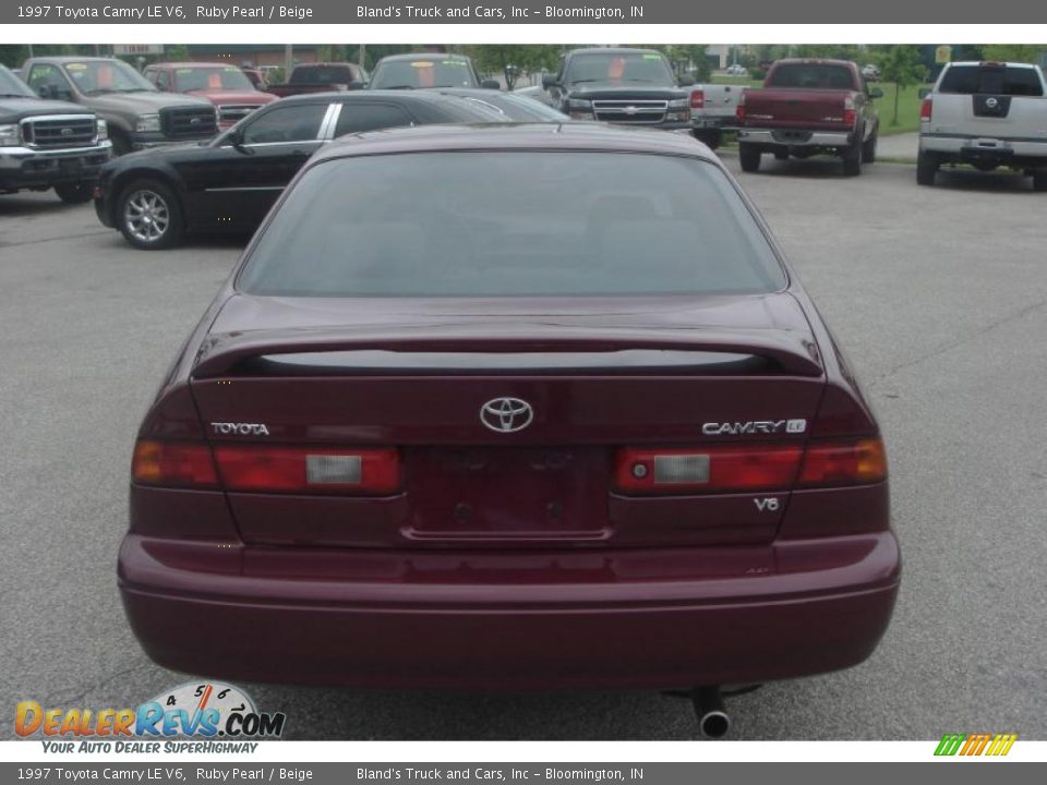 1997 Toyota Camry LE V6 Ruby Pearl / Beige Photo #4
