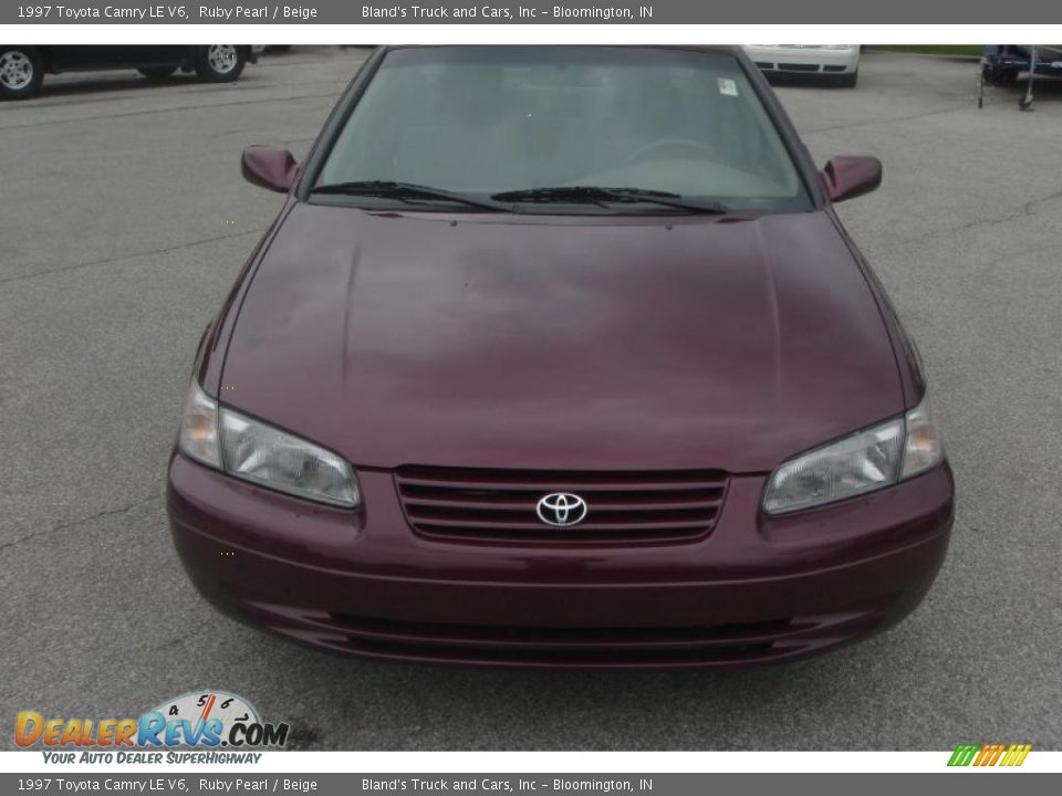 1997 Toyota Camry LE V6 Ruby Pearl / Beige Photo #10
