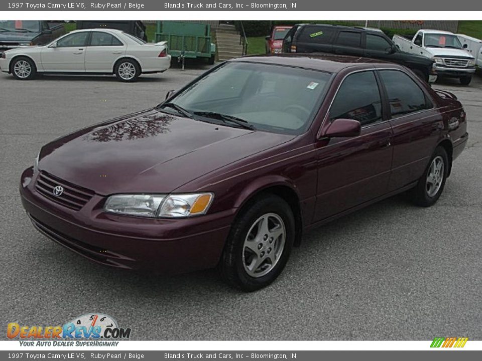 1997 Toyota Camry LE V6 Ruby Pearl / Beige Photo #11