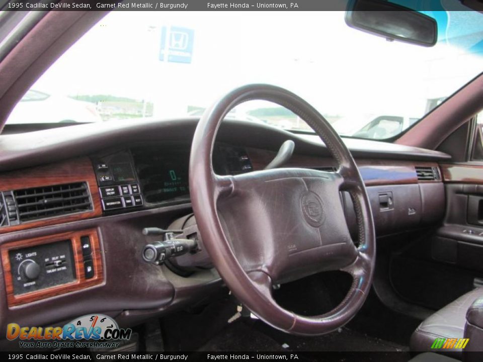 1995 Cadillac DeVille Sedan Garnet Red Metallic / Burgundy Photo #6