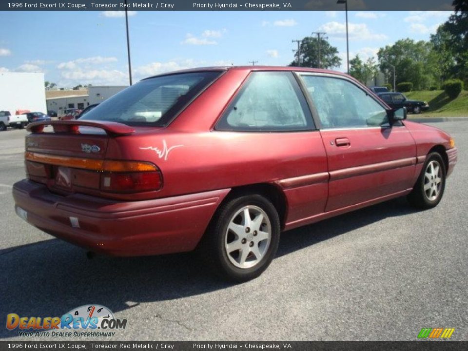 1996 Ford Escort LX Coupe Toreador Red Metallic / Gray Photo #5
