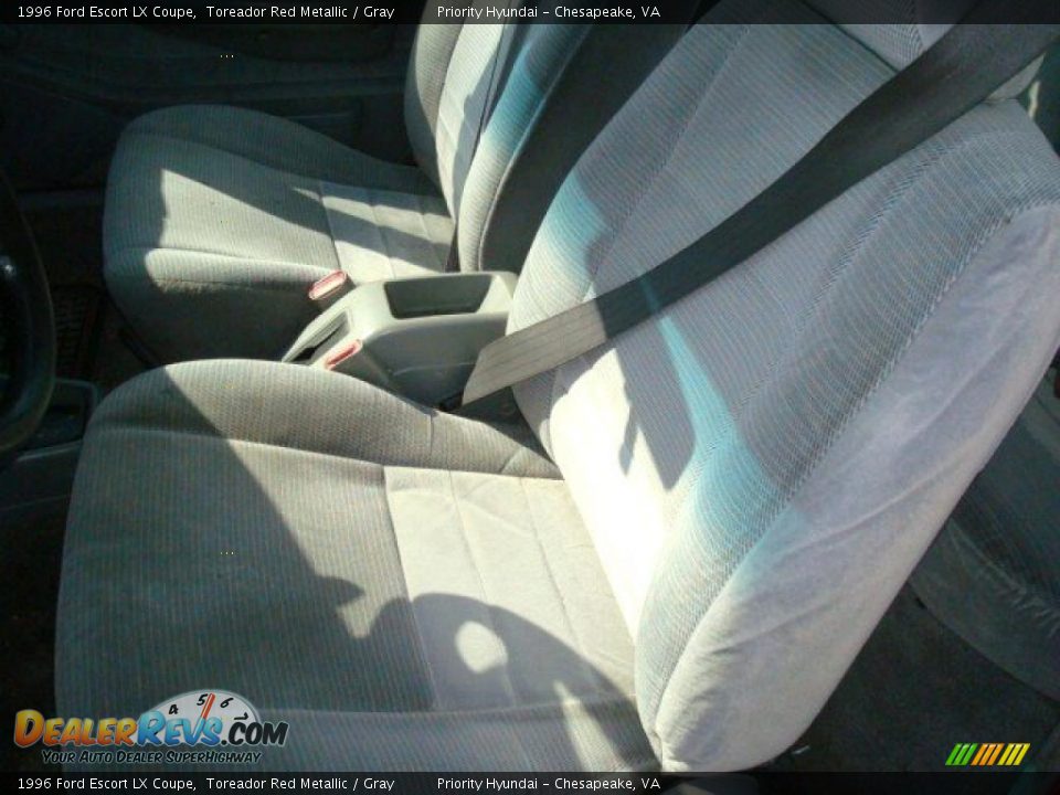 1996 Ford Escort LX Coupe Toreador Red Metallic / Gray Photo #9