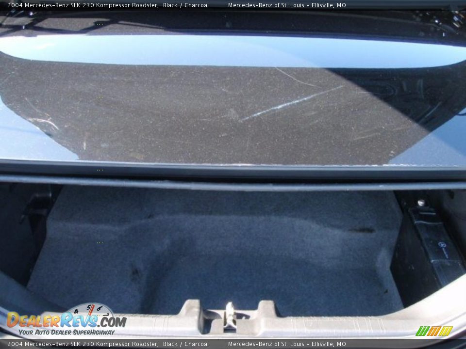 2004 Mercedes-Benz SLK 230 Kompressor Roadster Black / Charcoal Photo #21