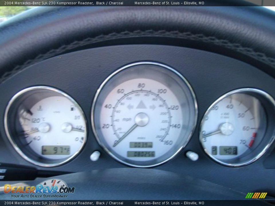 2004 Mercedes-Benz SLK 230 Kompressor Roadster Black / Charcoal Photo #24
