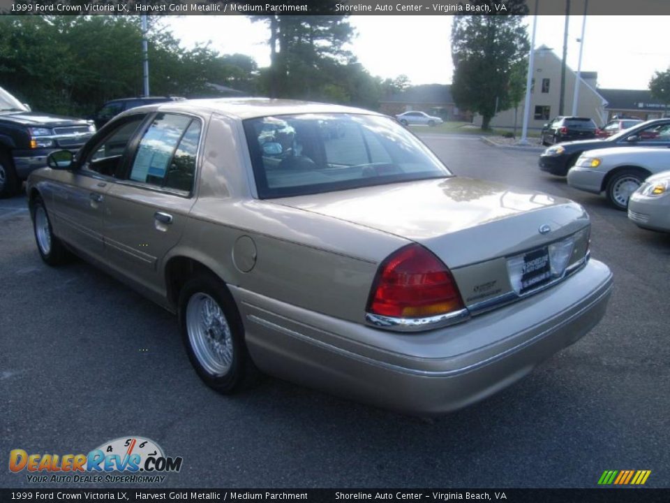 1999 Ford Crown Victoria LX Harvest Gold Metallic / Medium Parchment Photo #3