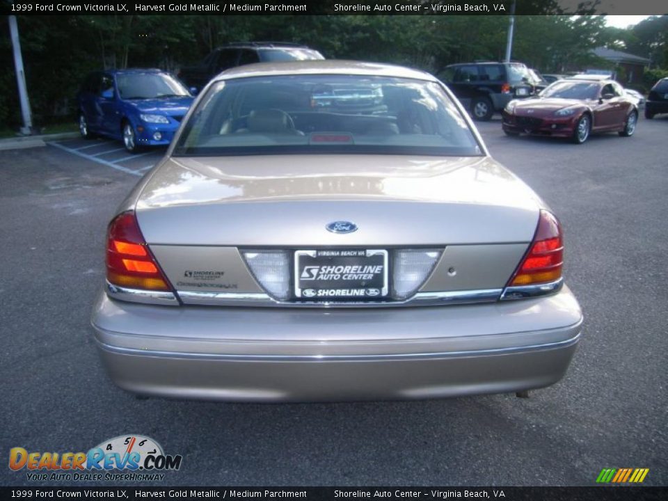 1999 Ford Crown Victoria LX Harvest Gold Metallic / Medium Parchment Photo #4