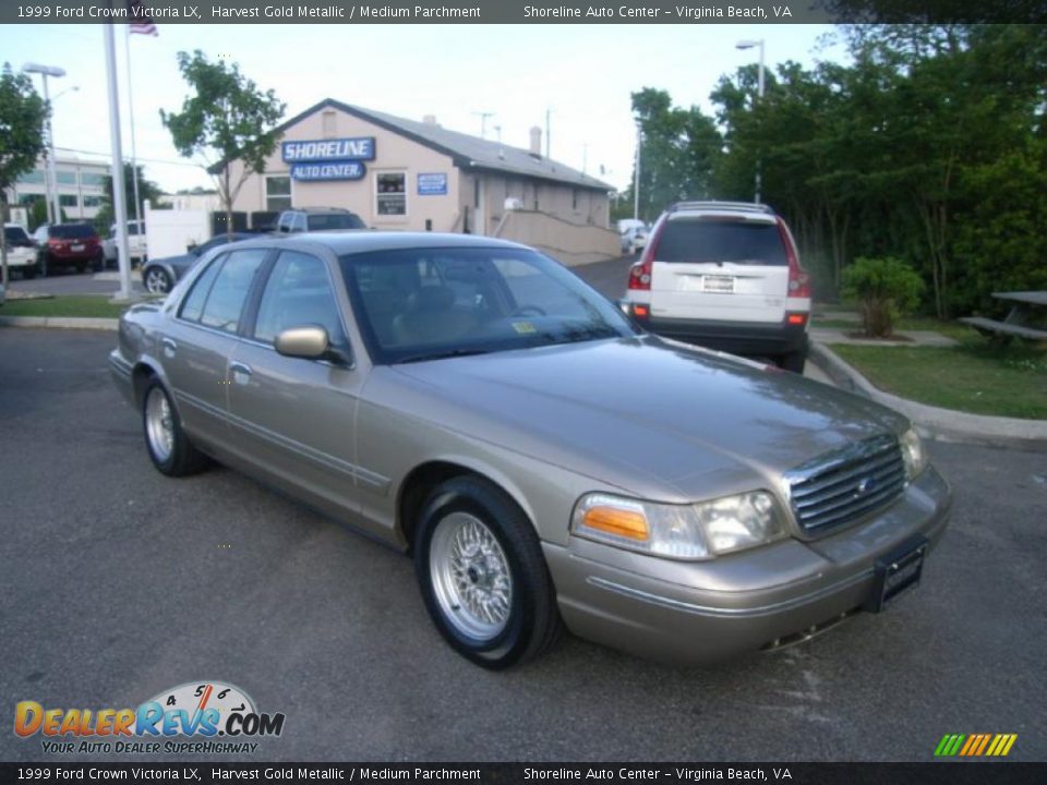 1999 Ford Crown Victoria LX Harvest Gold Metallic / Medium Parchment Photo #7