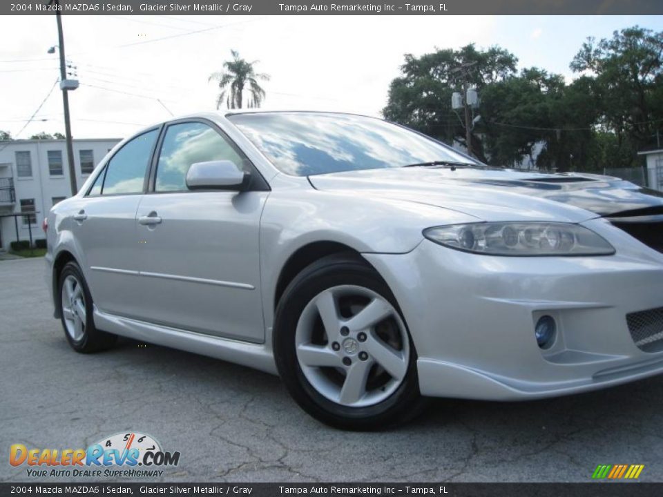 2004 Mazda MAZDA6 i Sedan Glacier Silver Metallic / Gray Photo #4