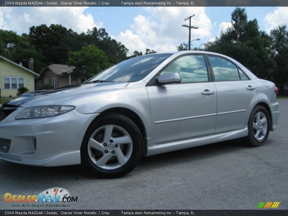 2004 Mazda MAZDA6 i Sedan Glacier Silver Metallic / Gray Photo #5