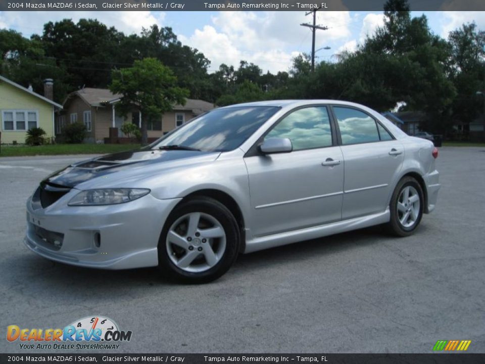 2004 Mazda MAZDA6 i Sedan Glacier Silver Metallic / Gray Photo #7