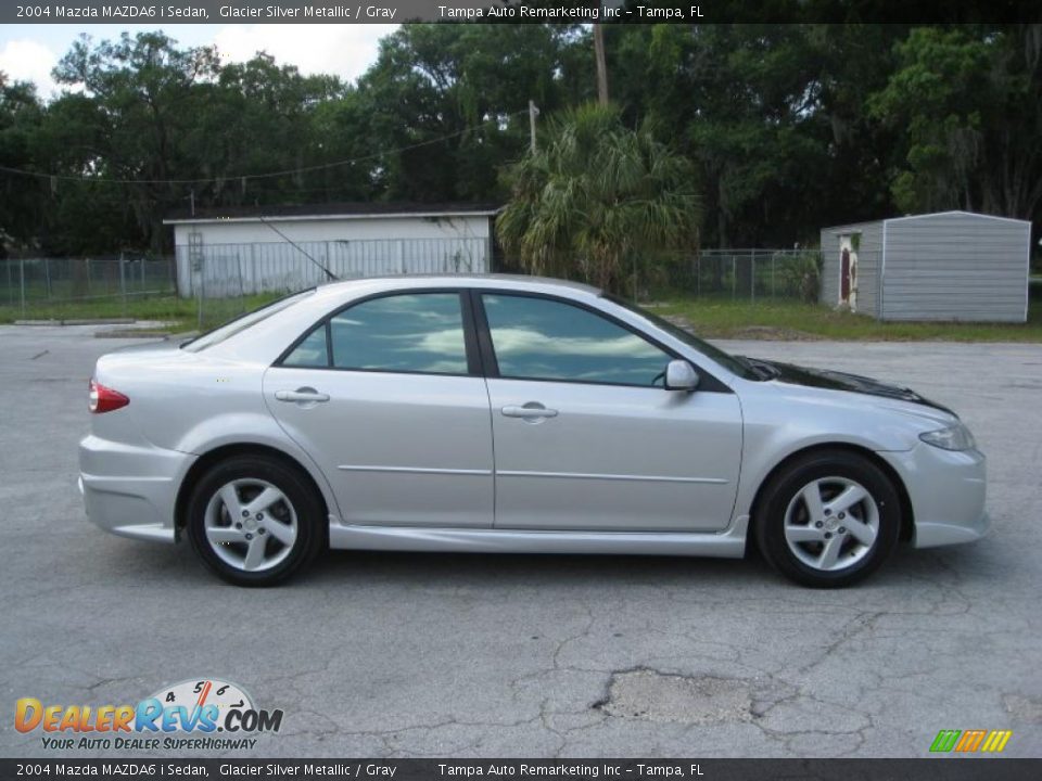 2004 Mazda MAZDA6 i Sedan Glacier Silver Metallic / Gray Photo #9