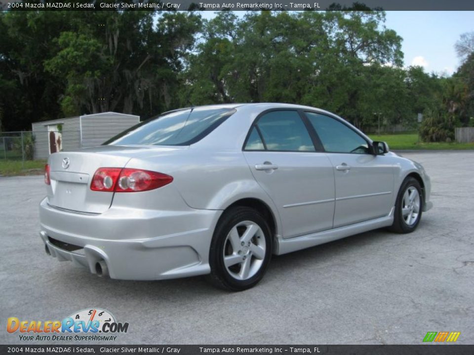 2004 Mazda MAZDA6 i Sedan Glacier Silver Metallic / Gray Photo #13