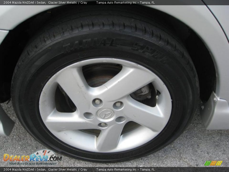 2004 Mazda MAZDA6 i Sedan Glacier Silver Metallic / Gray Photo #18
