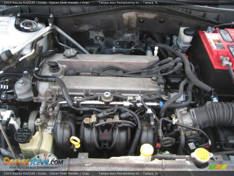 2004 Mazda MAZDA6 i Sedan Glacier Silver Metallic / Gray Photo #34