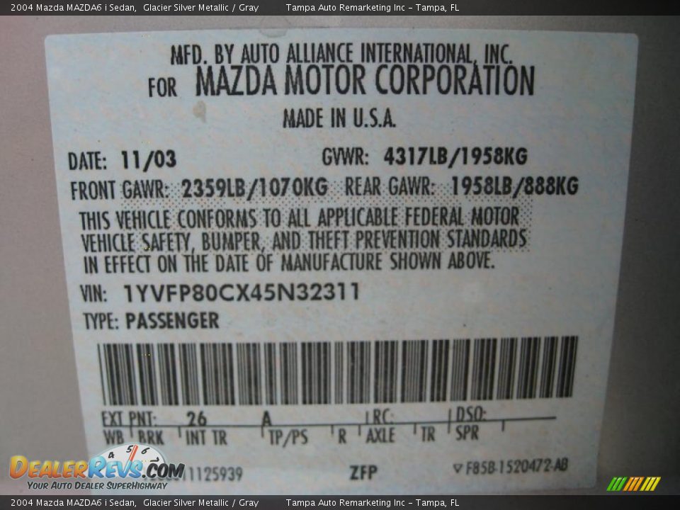 2004 Mazda MAZDA6 i Sedan Glacier Silver Metallic / Gray Photo #35
