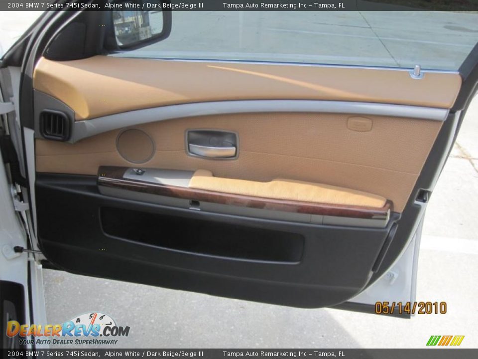 2004 BMW 7 Series 745i Sedan Alpine White / Dark Beige/Beige III Photo #15