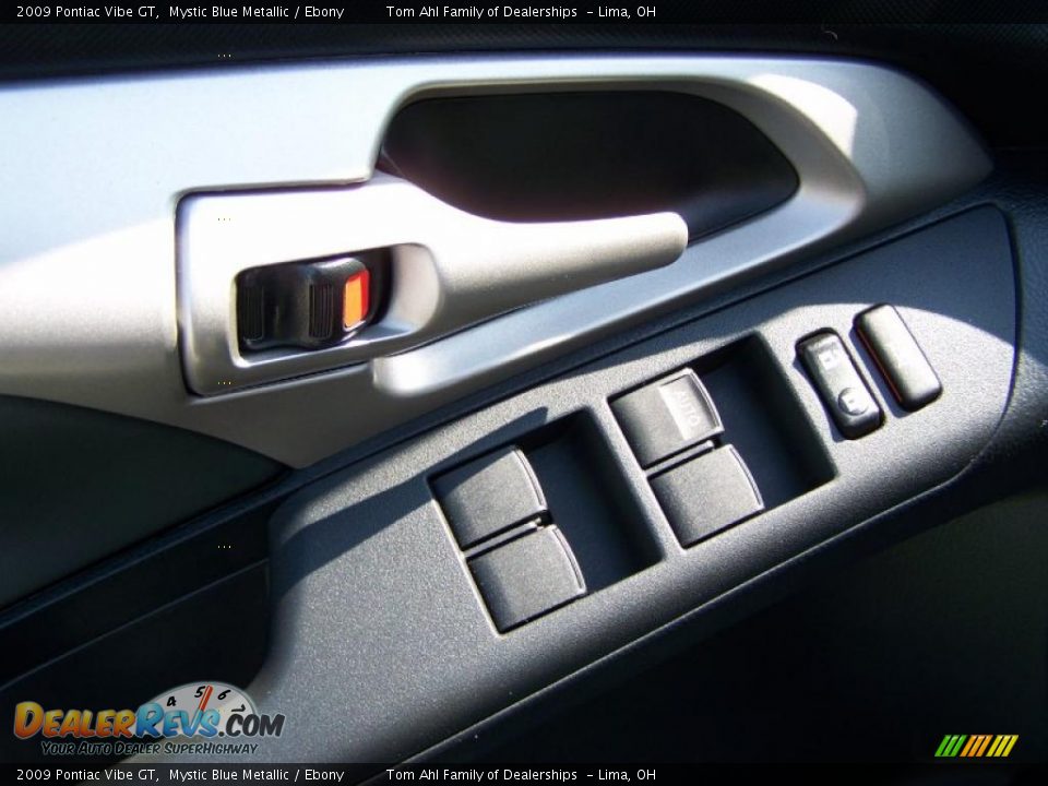 2009 Pontiac Vibe GT Mystic Blue Metallic / Ebony Photo #13