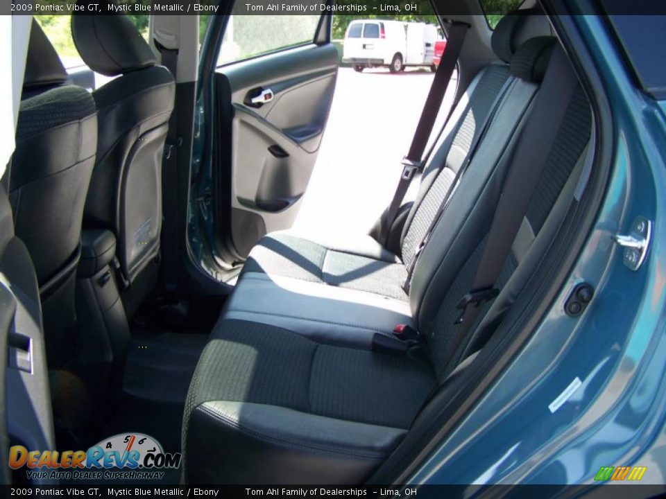 2009 Pontiac Vibe GT Mystic Blue Metallic / Ebony Photo #14