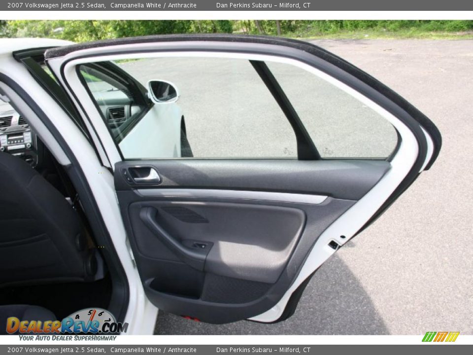 2007 Volkswagen Jetta 2.5 Sedan Campanella White / Anthracite Photo #14