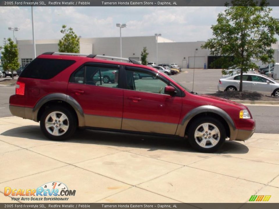 2005 Ford Freestyle SEL Redfire Metallic / Pebble Photo #4