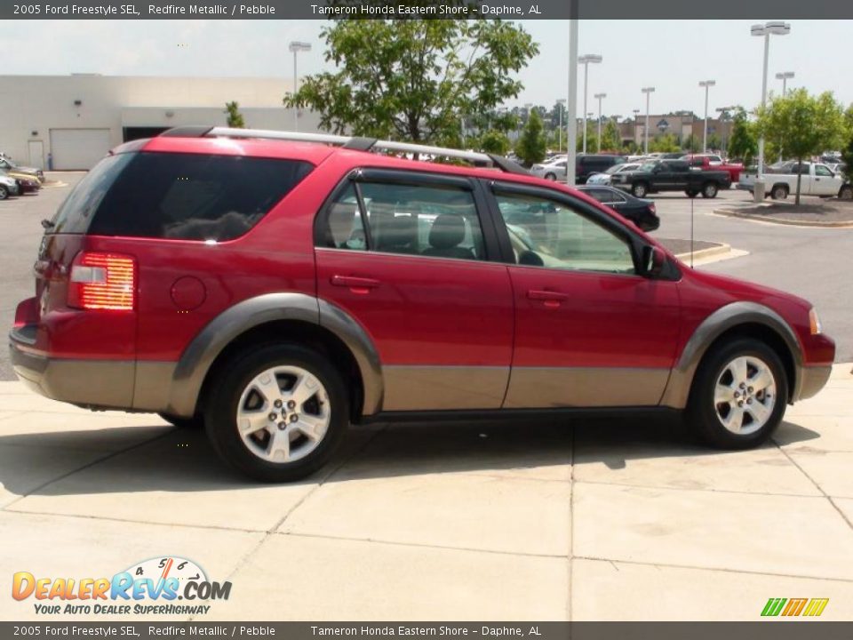 2005 Ford Freestyle SEL Redfire Metallic / Pebble Photo #5