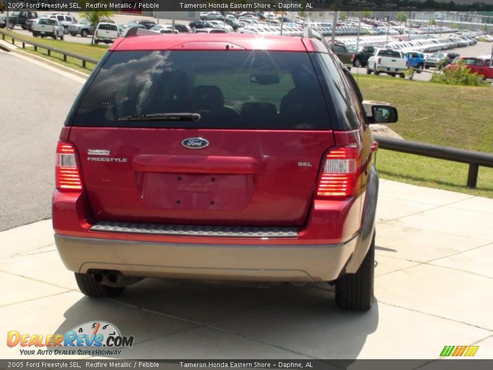 2005 Ford Freestyle SEL Redfire Metallic / Pebble Photo #7